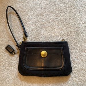 AUTHENTIC Coach purse/wallet/mini bag